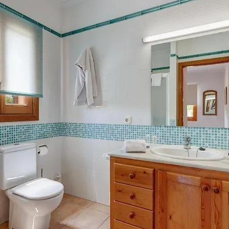 Torre Soli Nou Sleeps 7 Pool Air Con Wifi וילה